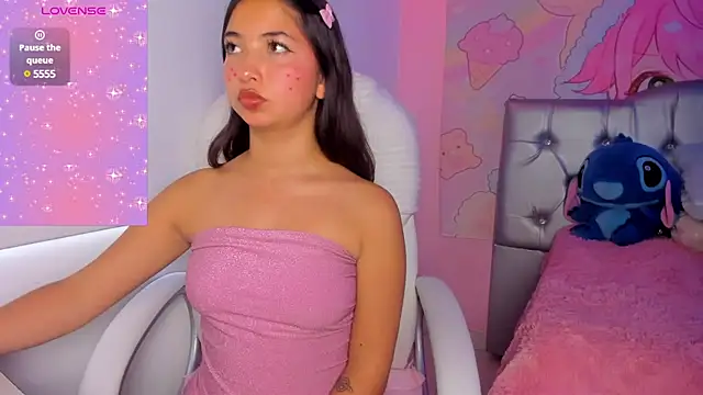 sofia  james online show from 02.19.25