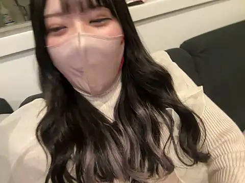 Snapshot of shina_mo_n_ch chatting on 03.15.25 shina mo n ch online show from 03.15.25