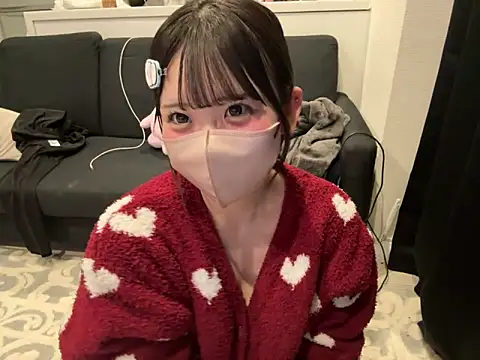 Snapshot of shina_mo_n_ch chatting on 03.21.25 shina mo n ch online show from 03.21.25