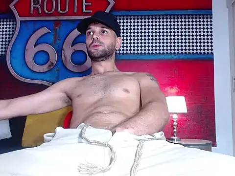 Snapshot of Cristian_white chatting on 03.20.25 Cristian white online show from 03.20.25