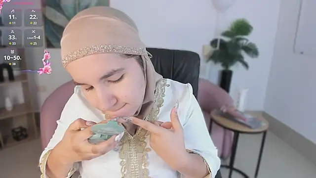 Ayha khalaf online show from 09.26.25