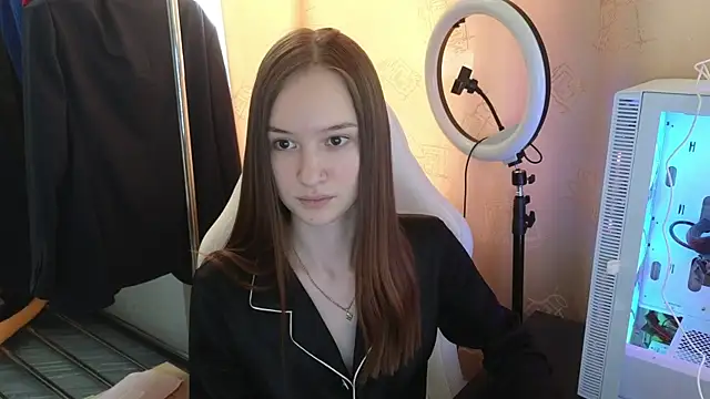 Snapshot of Seelexi chatting on 03.15.25 Seelexi online show from 03.15.25