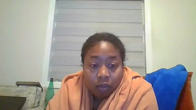 Snapshot of angeliquebelcali chatting on 02.20.25 angeliquebelcali online show from 02.20.25
