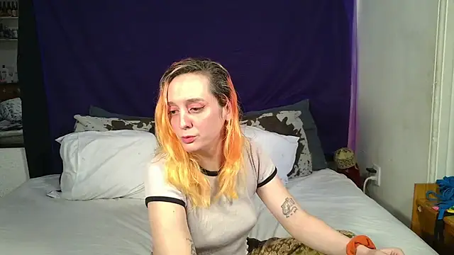 Evelan420 online show from 09.30.25