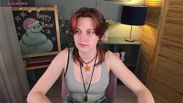 Snapshot of Jiffyyo chatting on 02.08.25 Jiffyyo online show from 02.08.25