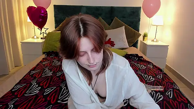 Snapshot of Jiffyyo chatting on 03.21.25 Jiffyyo online show from 03.21.25