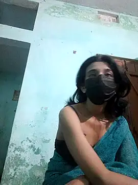 Snapshot of Bong-lady chatting on 02.16.25 Bong-lady online show from 02.16.25