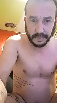 Snapshot of wapo100x100 chatting on 02.27.25 wapo100x100 online show from 02.27.25