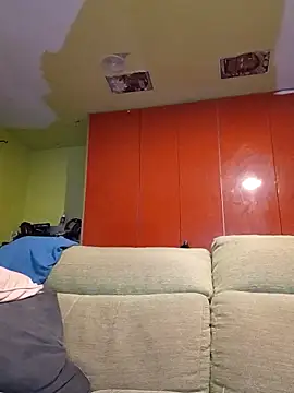 Snapshot of wapo100x100 chatting on 03.08.25 wapo100x100 online show from 03.08.25