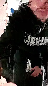 Snapshot of Vyda4 chatting on 09.25.25 Vyda4 online show from 09.25.25