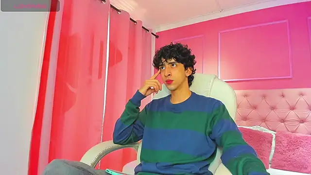 Alezzandro  online show from 01.24.25