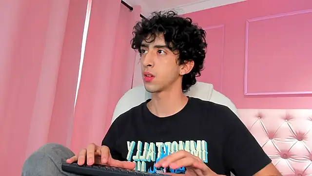 Alezzandro  online show from 01.27.25