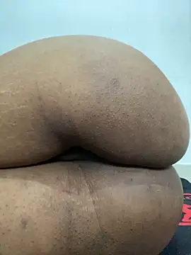 Snapshot of Charlotte_bronxxx chatting on 02.08.25 Charlotte bronxxx online show from 02.08.25