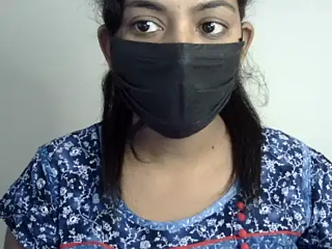 Snapshot of Reddy_Trisha chatting on 02.05.25 Reddy Trisha online show from 02.05.25