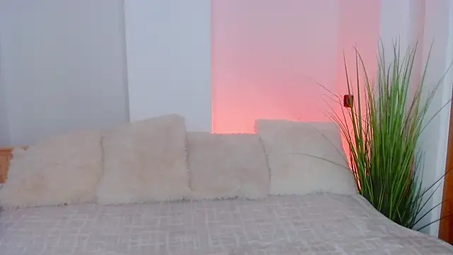 mars elina  online show from 01.29.25