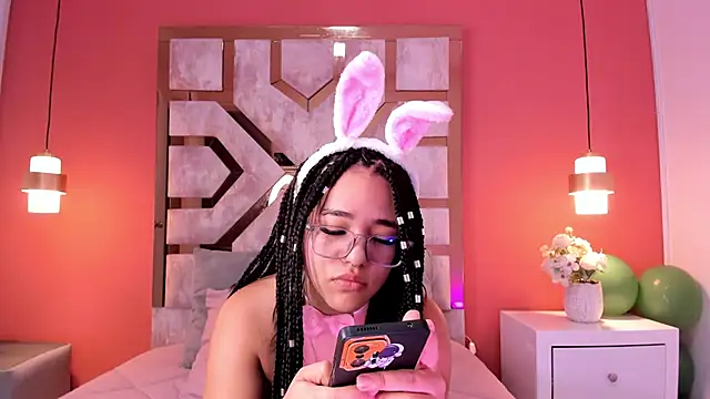 Snapshot of Billie_Jhonson_ chatting on 09.19.25 Billie Jhonson online show from 09.19.25