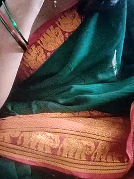 Snapshot of laxmitelugu78 chatting on 09.27.25 laxmitelugu78 online show from 09.27.25