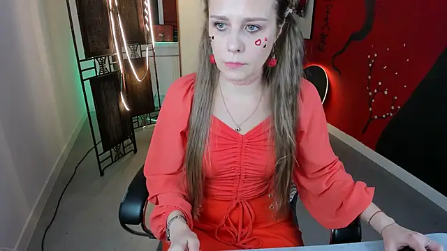 EmiliaBedy online show from 02.14.25