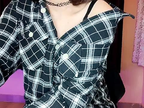 Snapshot of Aapsara_ chatting on 02.06.25 Aapsara online show from 02.06.25