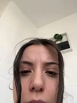 Snapshot of bunnythetailor chatting on 02.09.25 bunnythetailor online show from 02.09.25