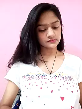 Snapshot of Tanu-00 chatting on 10.14.25 Tanu-00 online show from 10.14.25