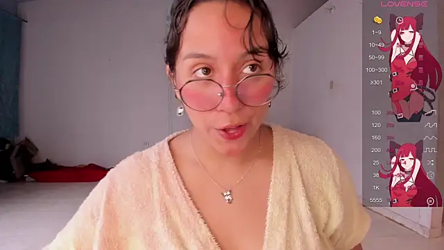 Snapshot of Ludovica6669 chatting on 03.04.25 Ludovica6669 online show from 03.04.25