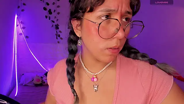 Snapshot of Ludovica6669 chatting on 03.08.25 Ludovica6669 online show from 03.08.25