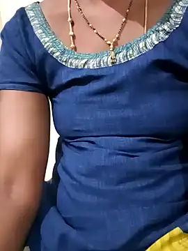 Snapshot of TeluguammayiMahi chatting on 02.11.25 TeluguammayiMahi online show from 02.11.25