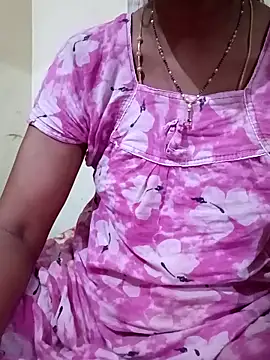 Snapshot of TeluguammayiMahi chatting on 09.28.25 TeluguammayiMahi online show from 09.28.25