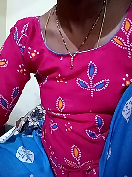 Snapshot of TeluguammayiMahi chatting on 10.17.25 TeluguammayiMahi online show from 10.17.25