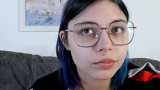 Snapshot of DarelleFare chatting on 02.15.25 DarelleFare online show from 02.15.25