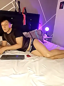 AngeloColleen online show from 10.14.25