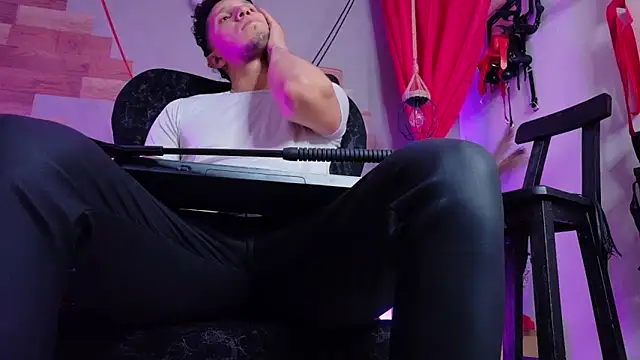 AngeloColleen online show from 11.23.25