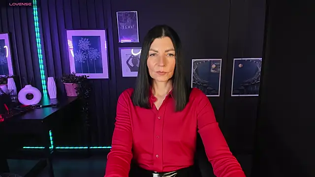 Snapshot of MonicaCheerful chatting on 02.09.25 MonicaCheerful online show from 02.09.25