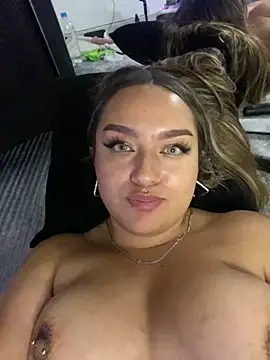 Iam Cassi online show from 02.13.25