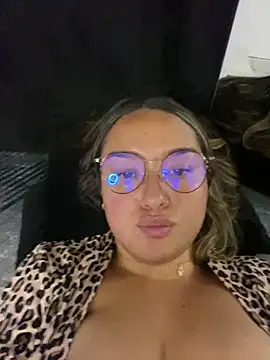 Iam Cassi online show from 02.18.25