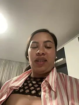 vanesavane395 online show from 03.14.25