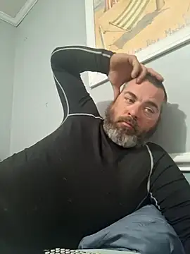 Snapshot of thickdaddy2982 chatting on 03.10.25 thickdaddy2982 online show from 03.10.25