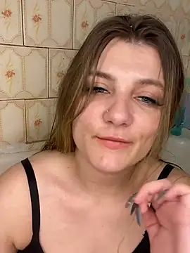 SweetyKatherine online show from 02.20.25