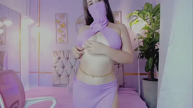 Snapshot of LeilaRasi chatting on 11.08.25 LeilaRasi online show from 11.08.25