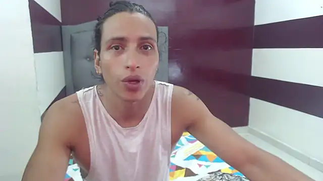 Snapshot of charly_bunnys1 chatting on 02.07.25 charly bunnys1 online show from 02.07.25