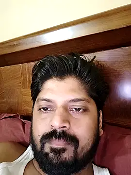 Snapshot of abhi_sexy_model chatting on 02.12.25 abhi sexy model online show from 02.12.25