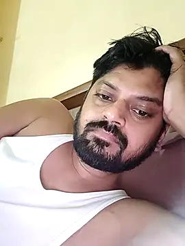 Snapshot of abhi_sexy_model chatting on 03.15.25 abhi sexy model online show from 03.15.25