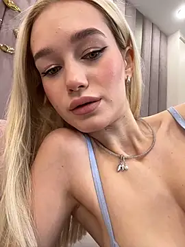 KristinaDane online show from 02.28.25