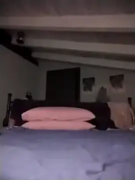 Snapshot of divinaerotica chatting on 11.20.25 divinaerotica online show from 11.20.25