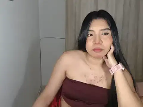 Snapshot of Antoneella_vz chatting on 03.04.25 Antoneella vz online show from 03.04.25