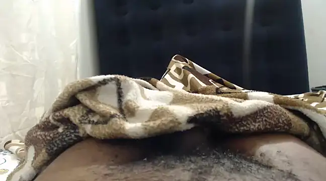 Snapshot of jhonnes_ chatting on 03.11.25 jhonnes online show from 03.11.25