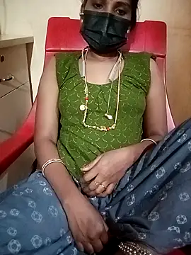 Snapshot of Tamil_roja17 chatting on 02.24.25 Tamil roja17 online show from 02.24.25