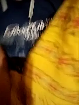 Snapshot of Tamil_roja17 chatting on 02.26.25 Tamil roja17 online show from 02.26.25