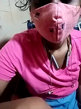 Snapshot of Tamil_roja17 chatting on 03.04.25 Tamil roja17 online show from 03.04.25